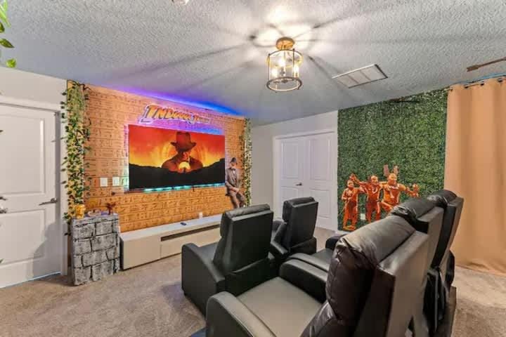 Resort Lazy River Themed 9BR Close to Disney House in Osceola County