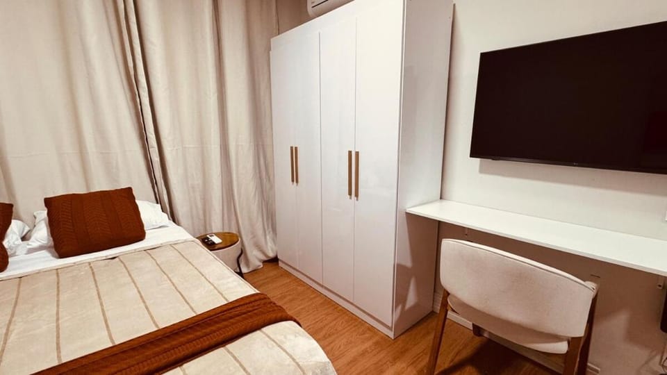 Bem no Centro, com Ar Condicionado e Lava e Seca Apartment in Cascavel