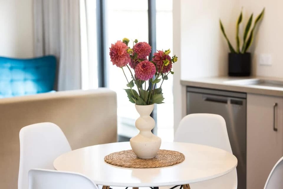 2BR Apartment-Sleeps 6-Parking & Pets Apartment in Christchurch