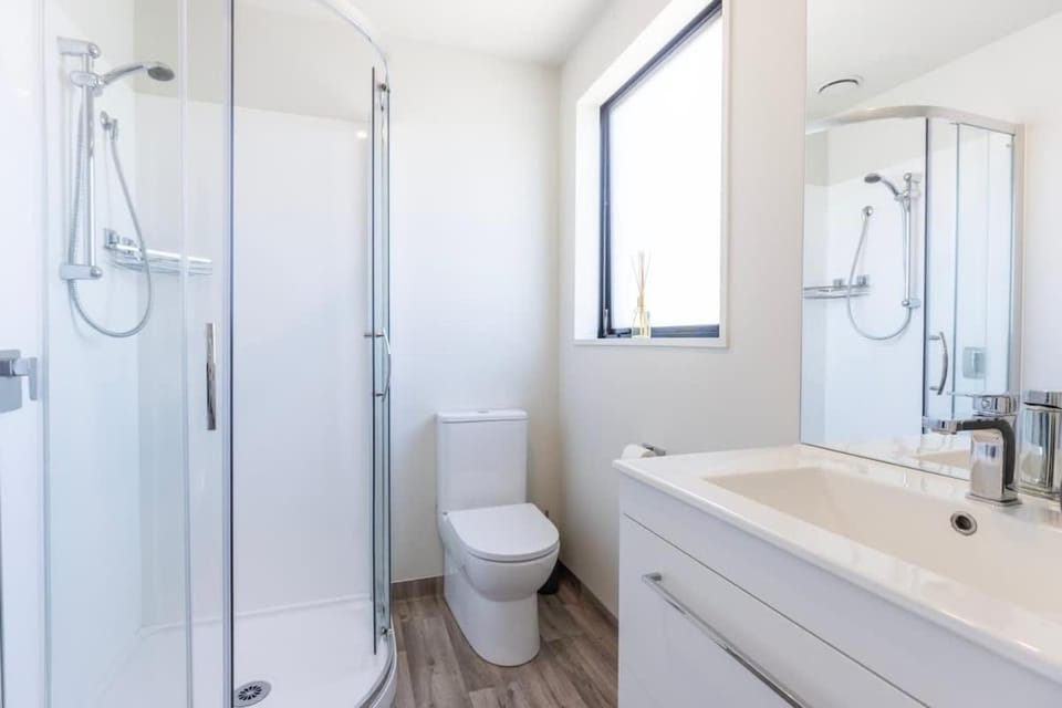 2BR Apartment-Sleeps 6-Parking & Pets Apartment in Christchurch