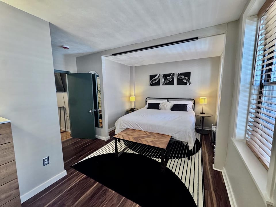 Prince Street Hideaway Apartment in North End Boston