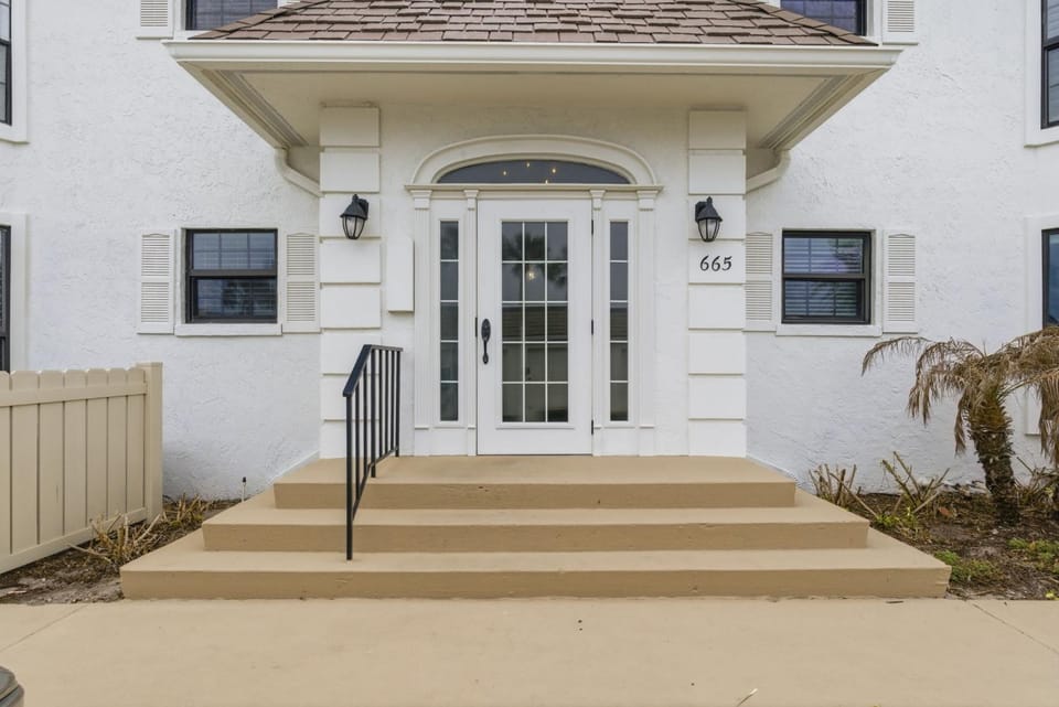The Sandbar Suite House in Sawgrass