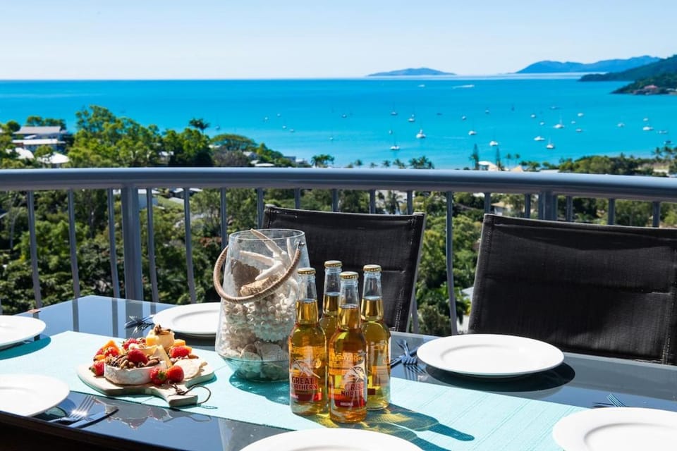Sea Crest Apartment in Airlie Beach
