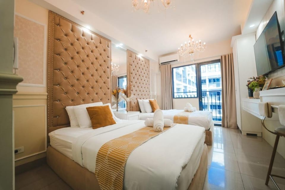 Stay near Mall of Asia, MOA Arena, SMX PICC & NAIA - Venus Suite Apartment in Pasay