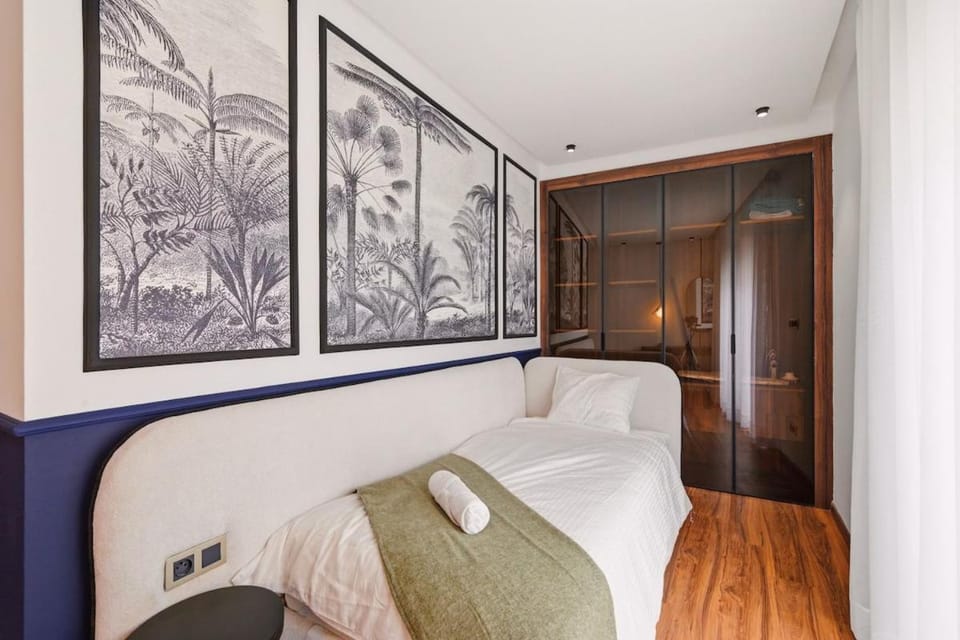 Atlas Fast WI-FI Premium location 2 BR Apartment in Casablanca