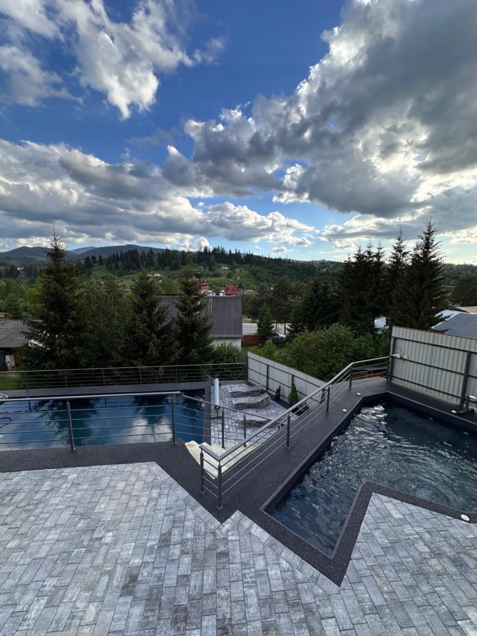 Mountain view, Pool view, Swimming pool