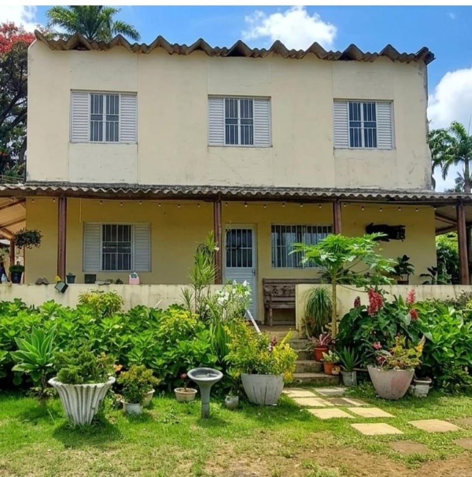 Celi Garden - Acomodações e eventos Country House in Mogi das Cruzes
