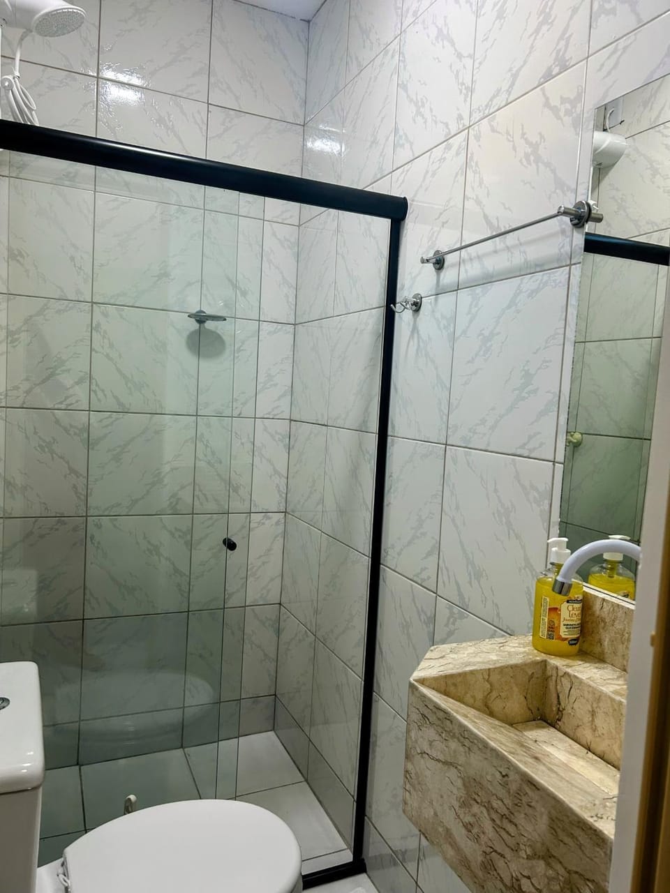 Shower, Toilet, Bathroom, towels