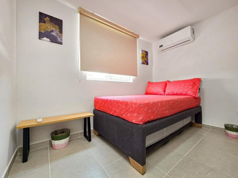Bed, Photo of the whole room, Bedroom, air conditioner