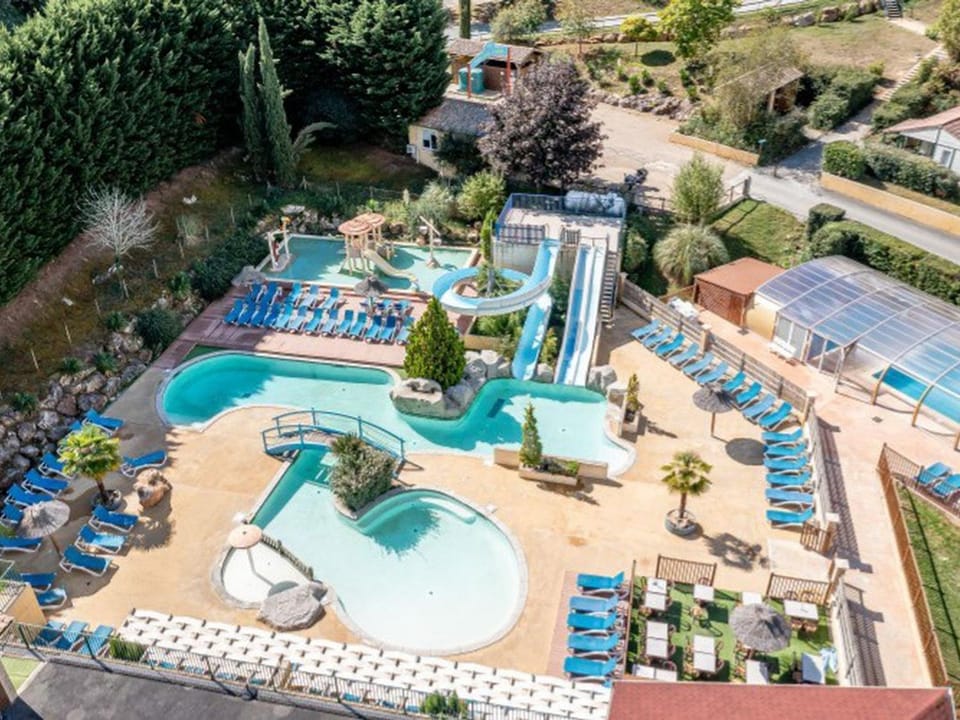 Mobil-home, animaux bienvenus - 4 pers. - API-1-52-2924 Campground/ 
RV Resort in Occitanie