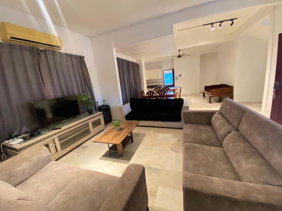 TV and multimedia, Living room