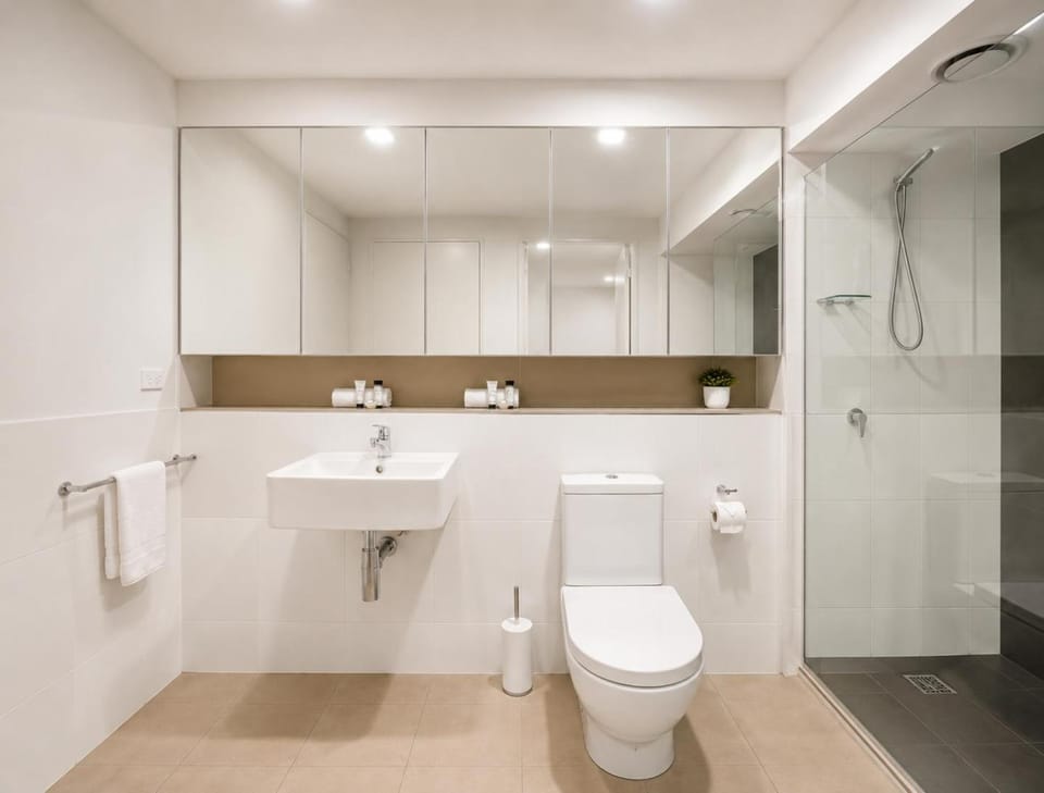Shower, Bathroom, towels