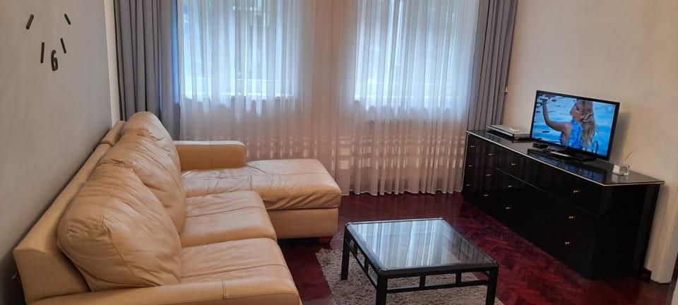 Apartment Dok Apartment in Belgrade