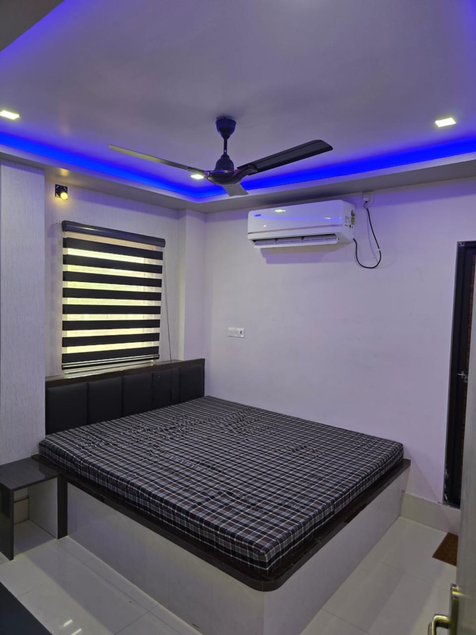 Mandapam Hotel & Restaurant Hotel in India