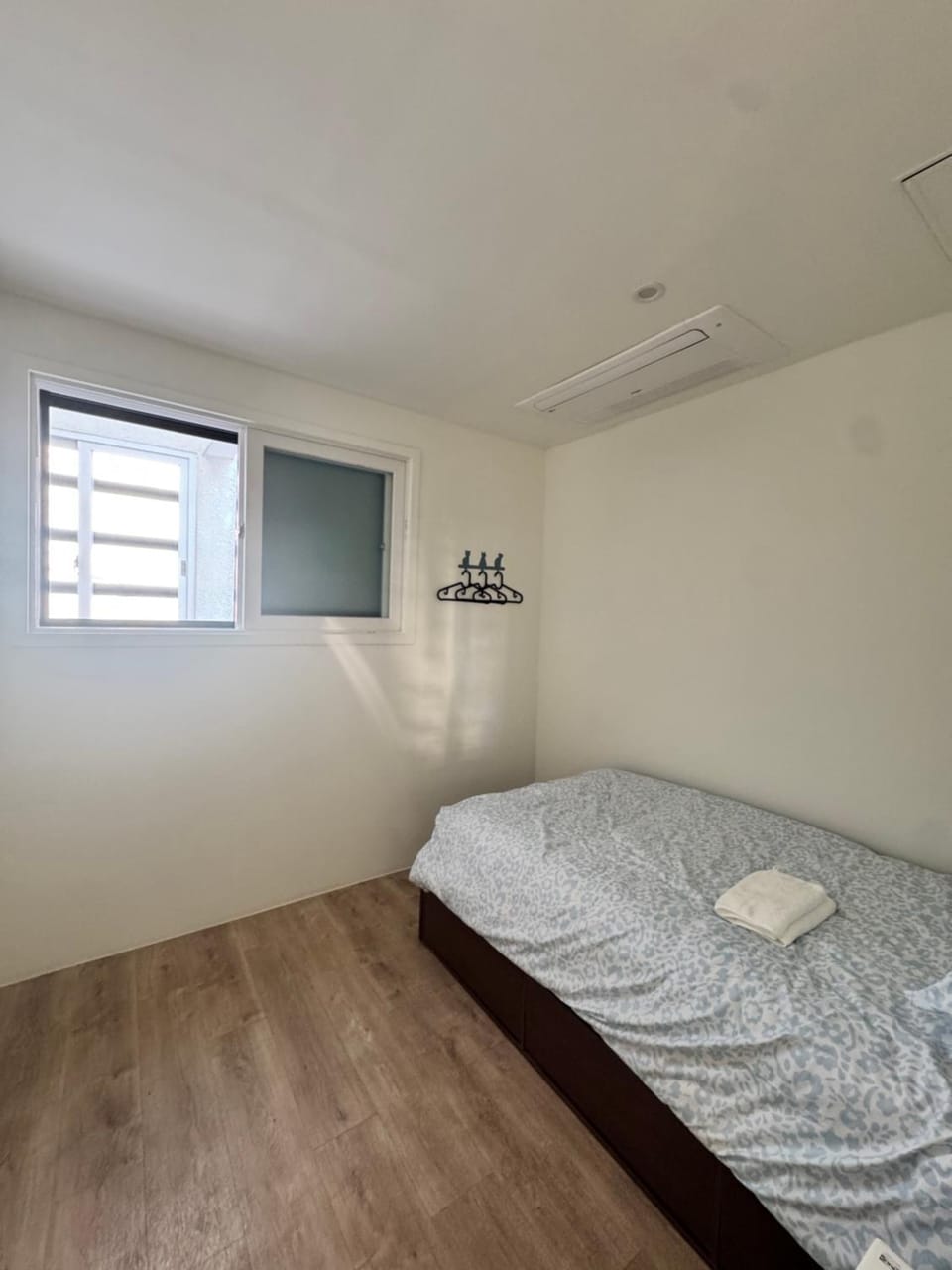 초량 홈즈 Choryang Homes Bed and Breakfast in Busan