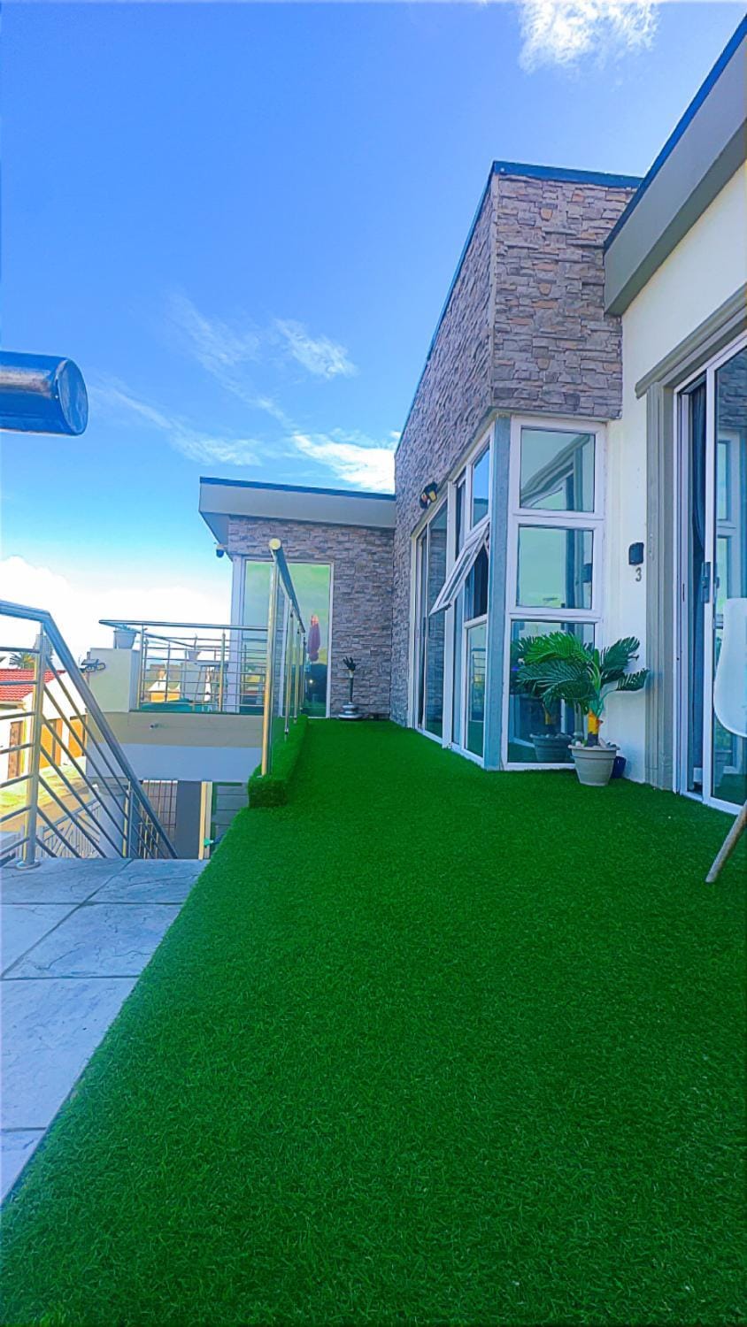 At Five Apartment in Cape Town