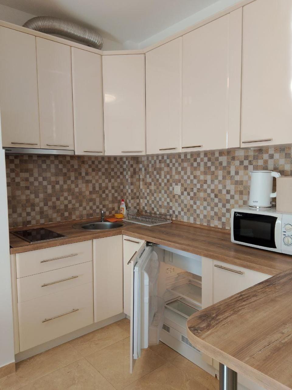 Coffee/tea facilities, Kitchen or kitchenette