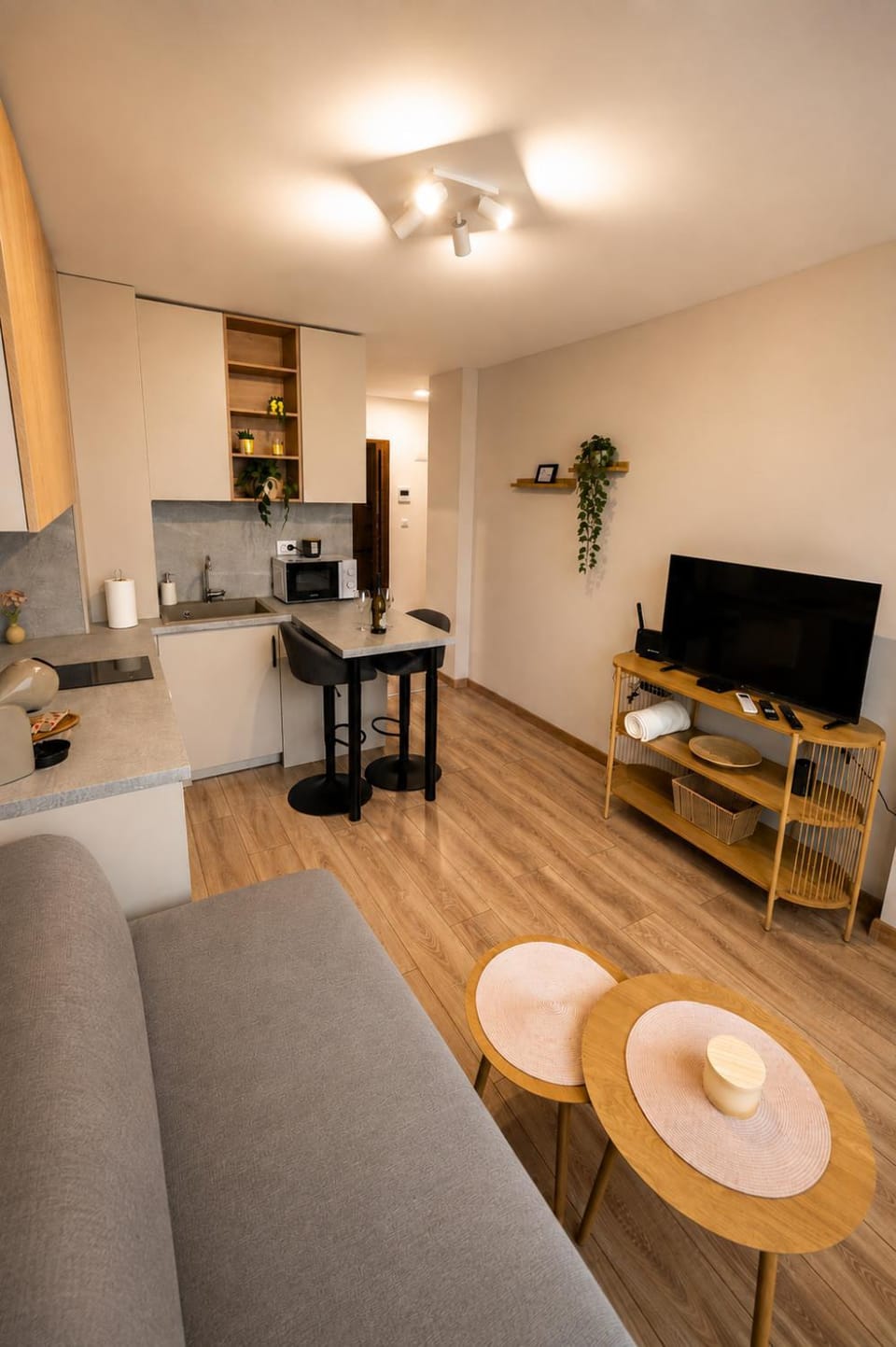 TV and multimedia, Living room, Seating area