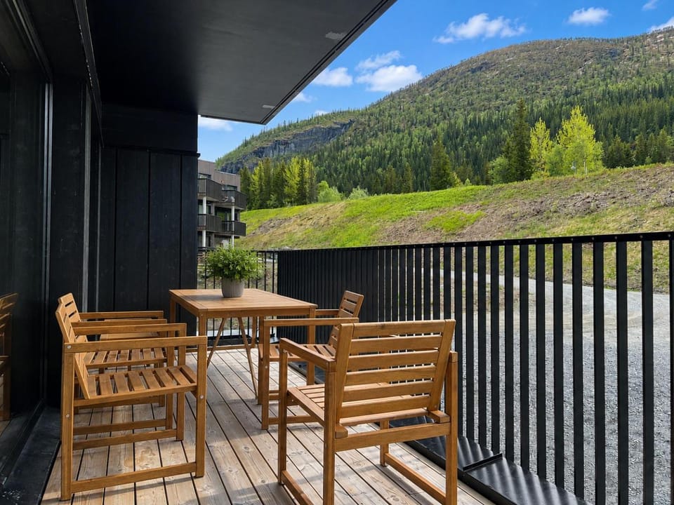 Patio, View (from property/room), Balcony/Terrace