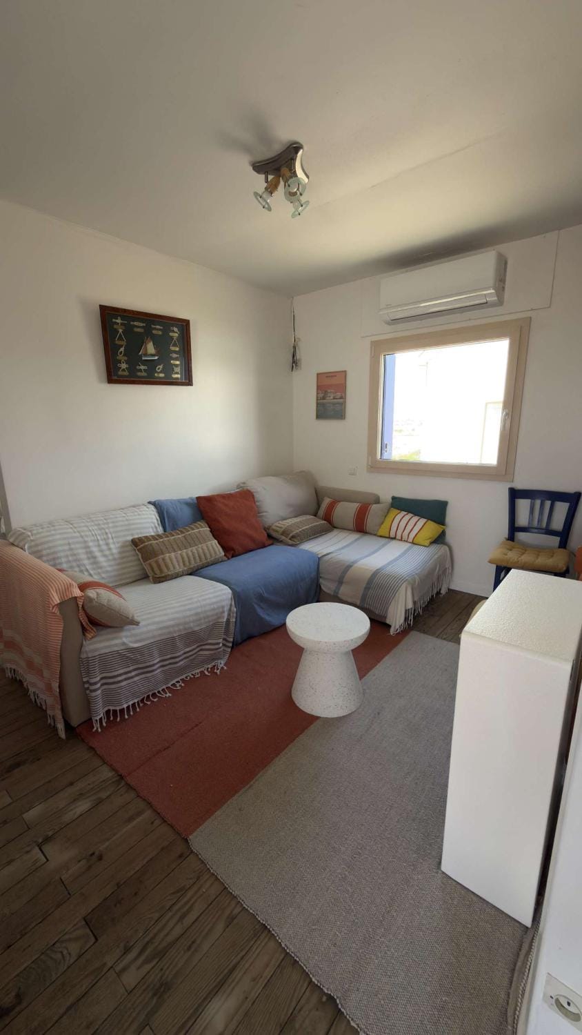 Charmant chalet Rangée 10 climatisé pour 5 pers avec prise Green’Up Chalet in Gruissan