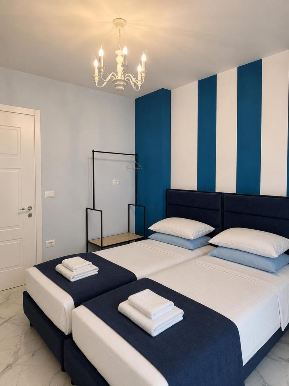 Bed, Photo of the whole room, Bedroom, towels, wardrobe