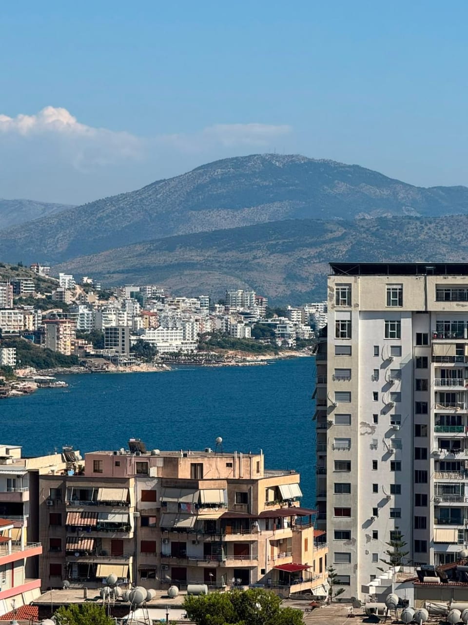 Property building, Nearby landmark, Day, Natural landscape, Bird's eye view, View (from property/room), View (from property/room), City view, City view, Mountain view, Sea view, Sea view