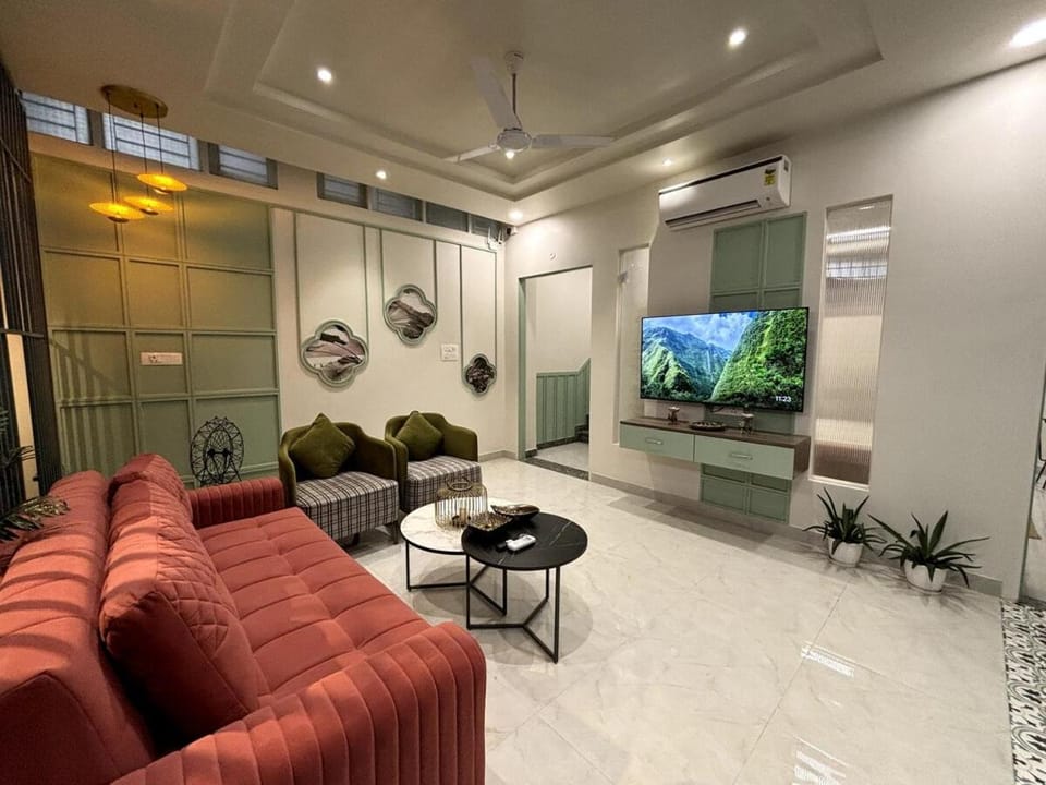 Ardra Luxe Boutique Retreat MI Road Apartment in Jaipur