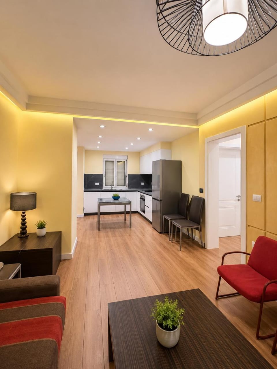 Kitchen or kitchenette, Living room, Seating area, Dining area, oven, kitchen