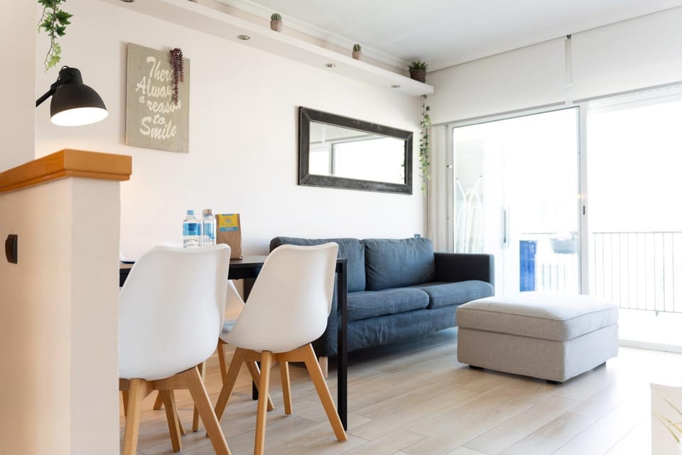 Primera Línea de Mar con Parking y Terraza Apartment in Castelldefels