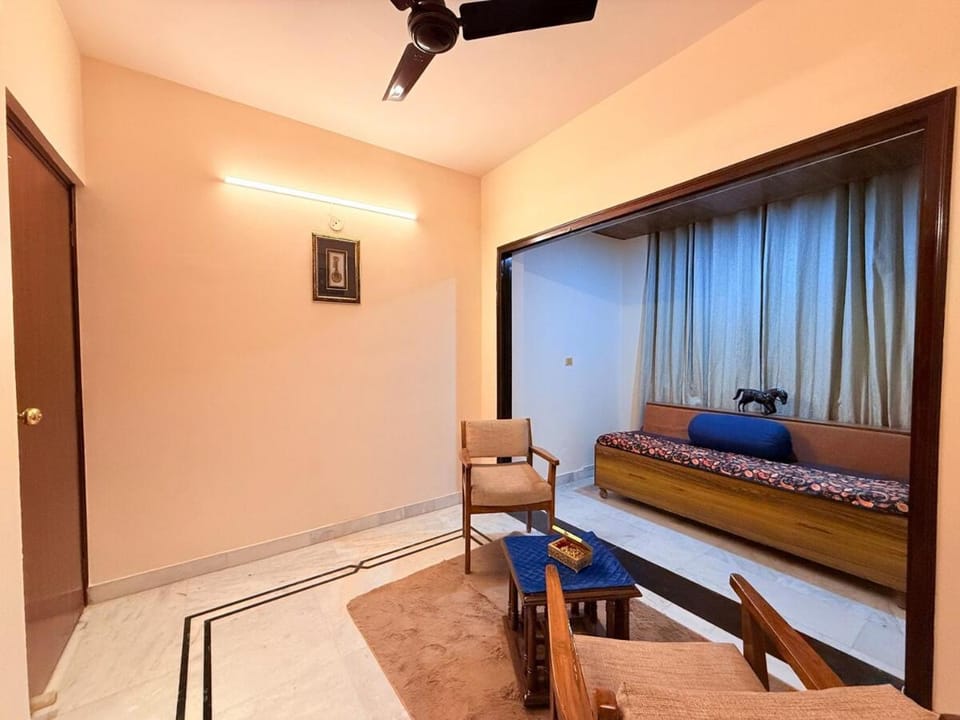 4BR Judge's Abode - An Antique Home in City Center Apartment in Jaipur