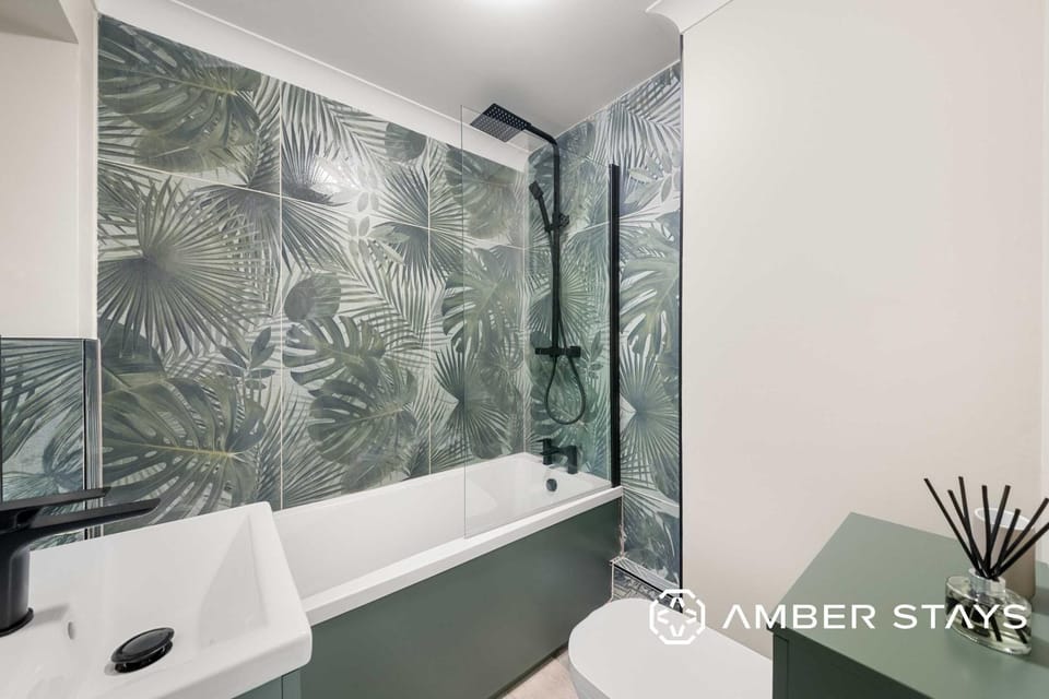 Shower, Bath