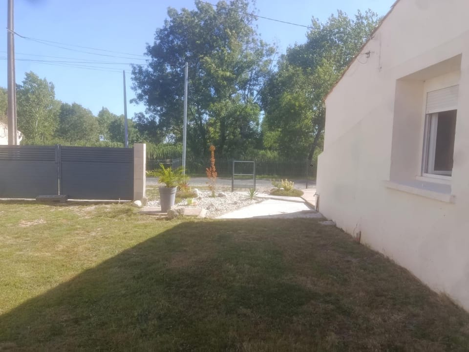 Escapade proche de l'estuaire House in Nouvelle-Aquitaine