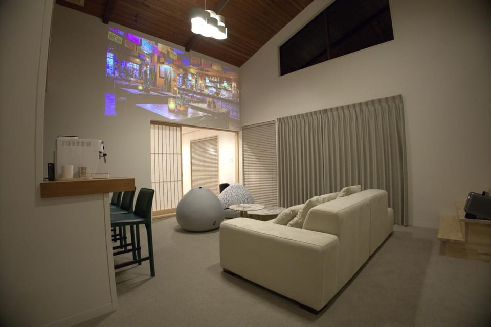 TV and multimedia, Living room