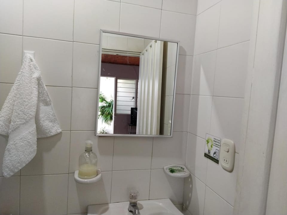 Bathroom, Decorative detail
