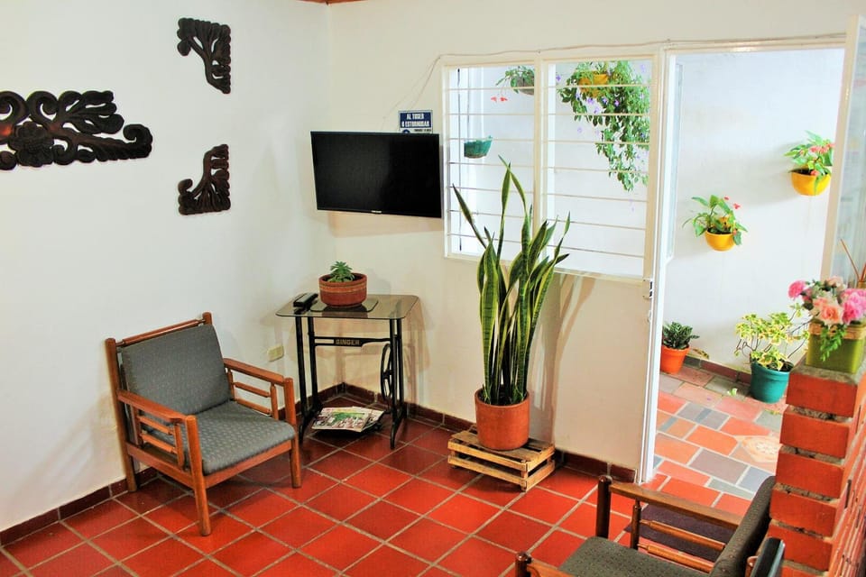 Communal lounge/ TV room, Living room