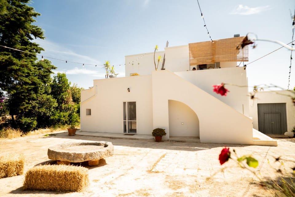 Property building, Garden, Garden view