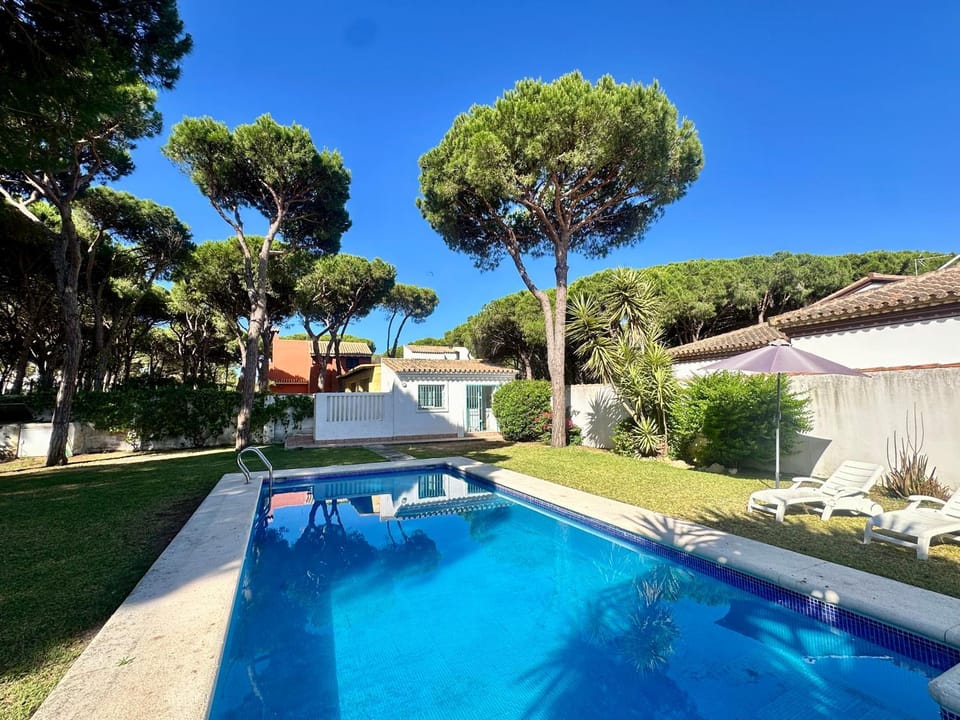 Off site, Swimming pool