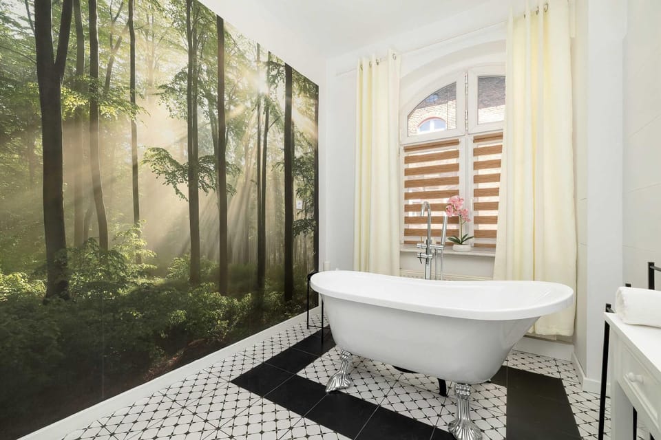 Bathroom, Bath