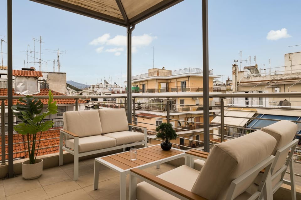 Property building, Balcony/Terrace