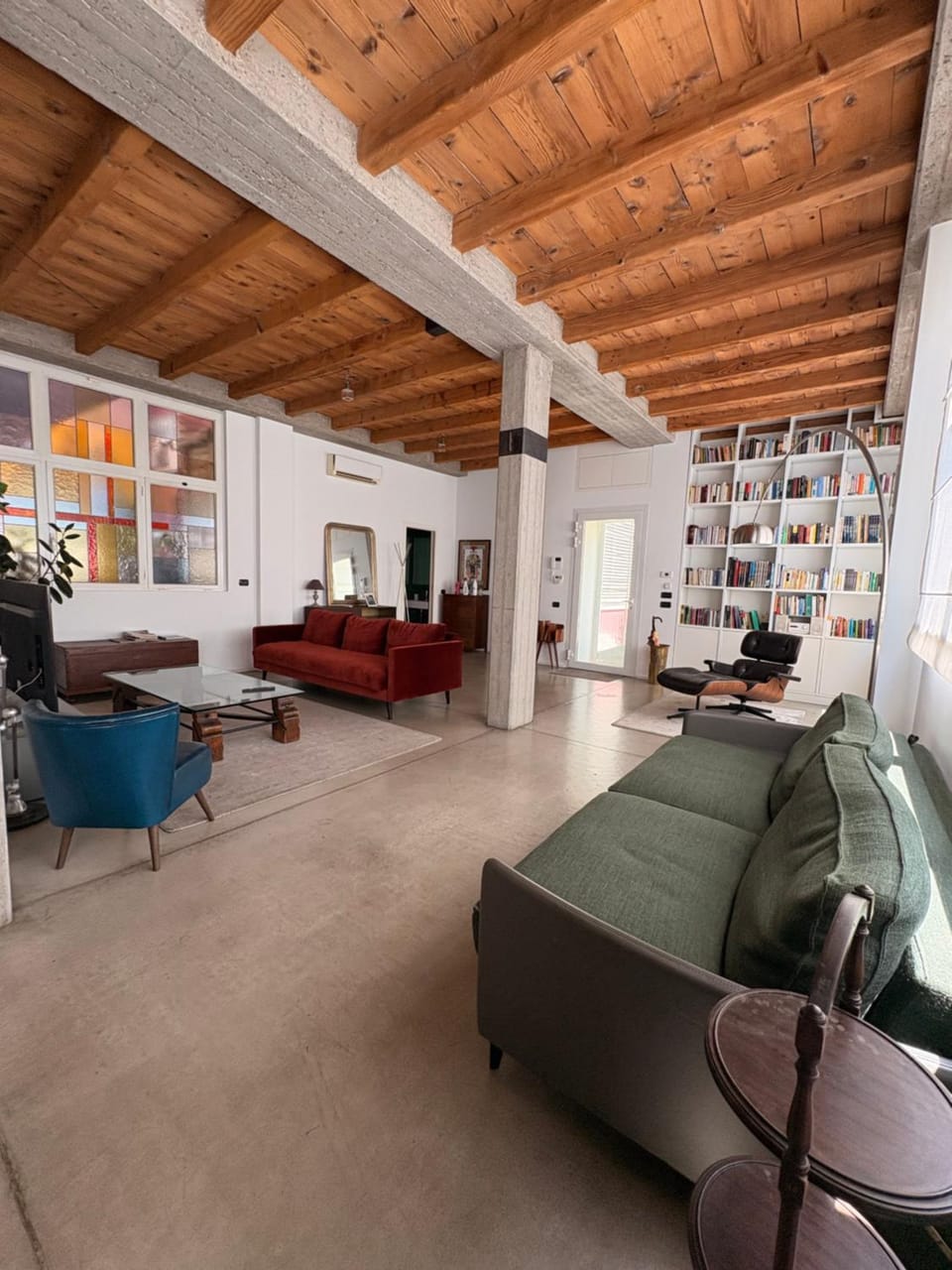 urban design loft Apartment in Milan