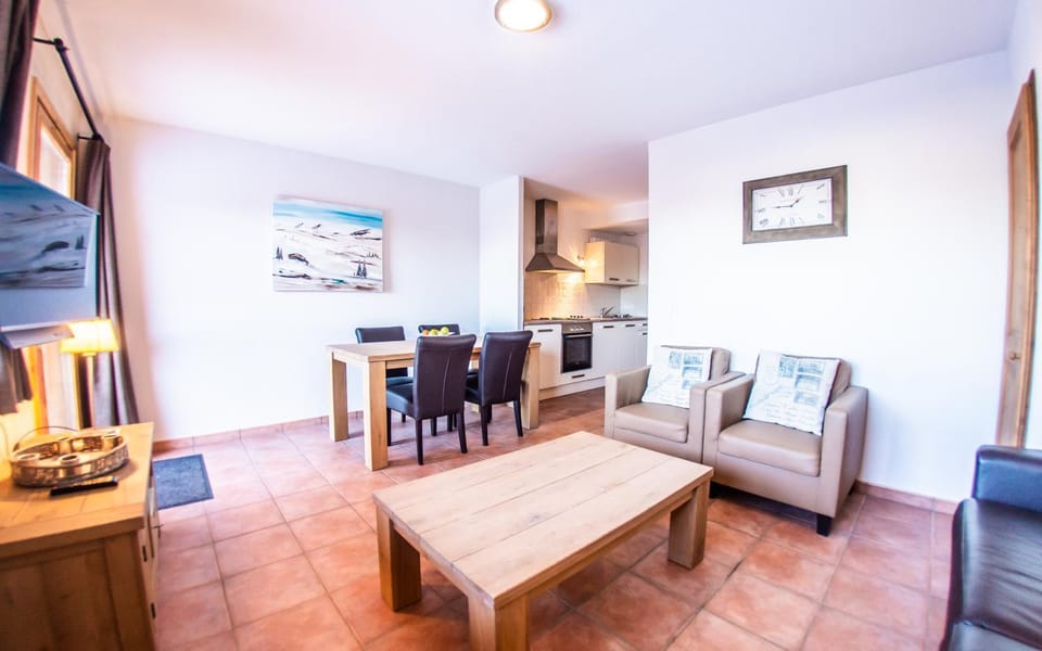 Two-room apartment for four persons House in Saint-François-Longchamp