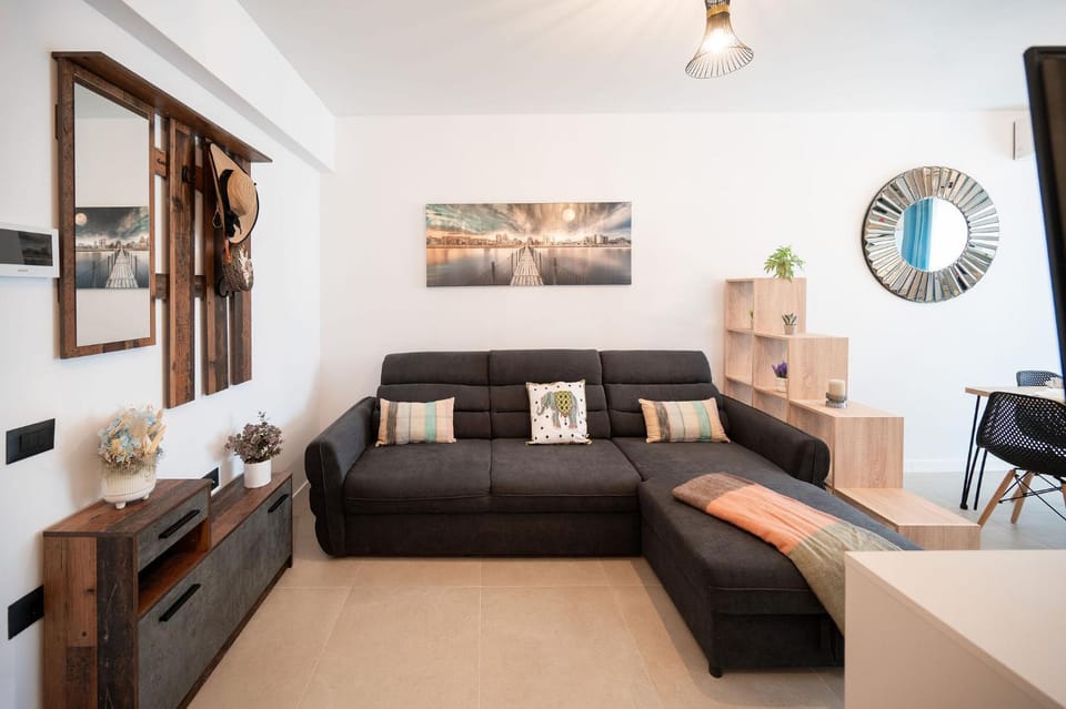 Mara Sunset Apartment in Odyssey Spa and Pools Beach Resort Apartment in Constanța County