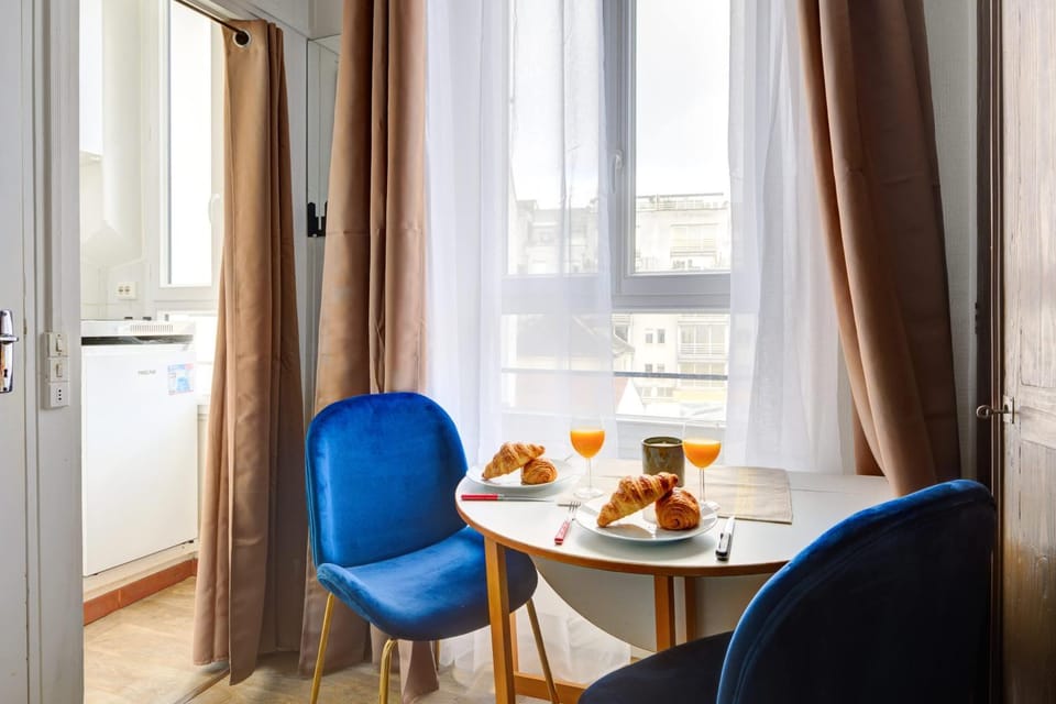 BnBNova - Le Marais & Square du Temple Apartment in Paris