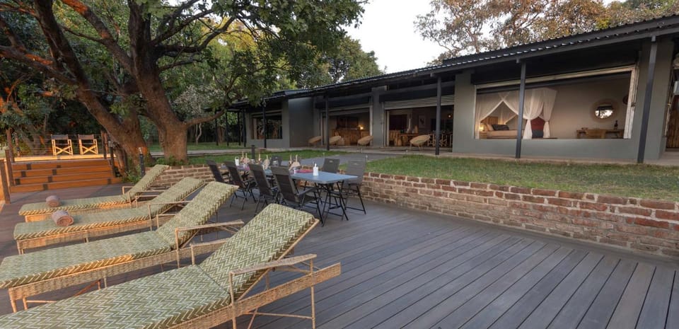 Zikomo Safari Nature lodge in Zambia