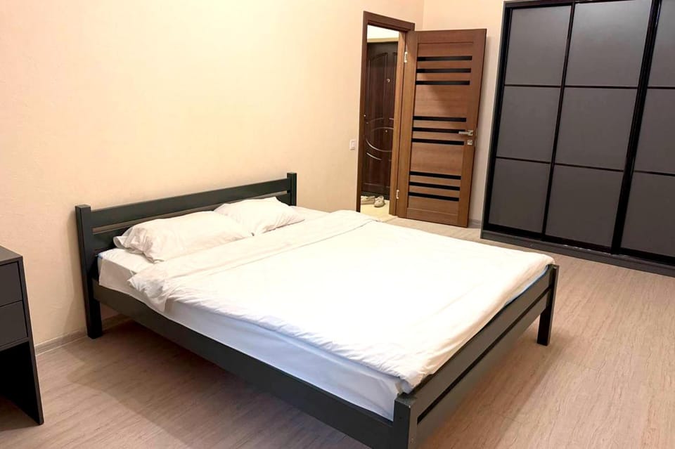 Bed, Bedroom, wardrobe