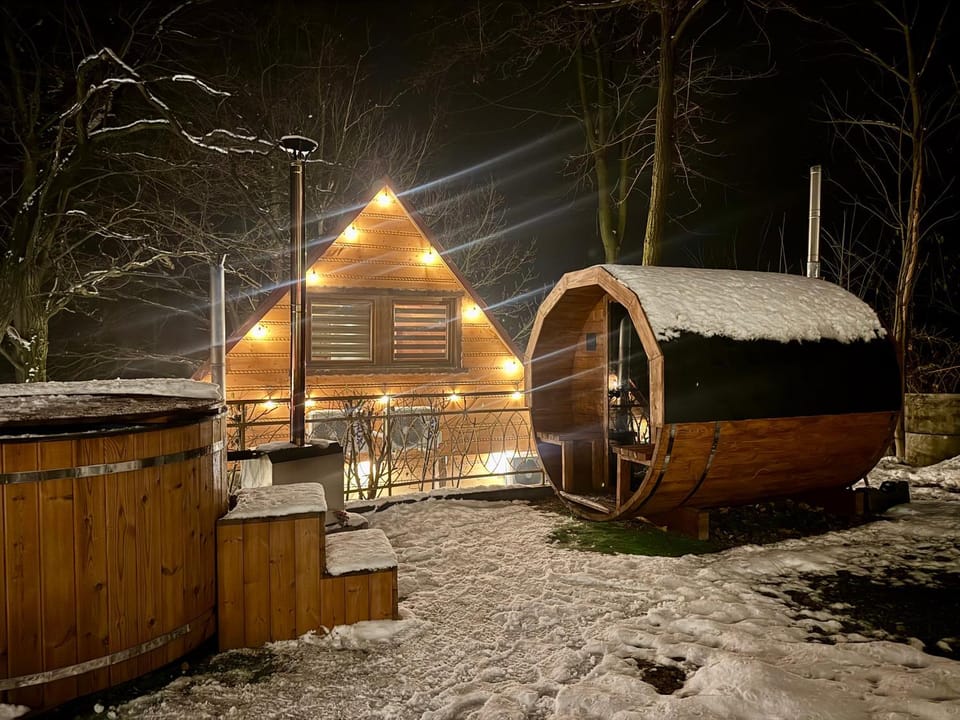 Willa Drewniany Zakątek - domek z sauną i balią Villa in Lesser Poland Voivodeship