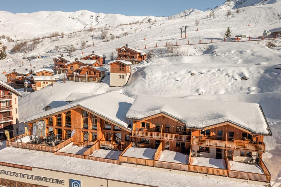 Apartment for 6 people. In the center of Saint François Longchamp located on the slopes. House in Saint-François-Longchamp
