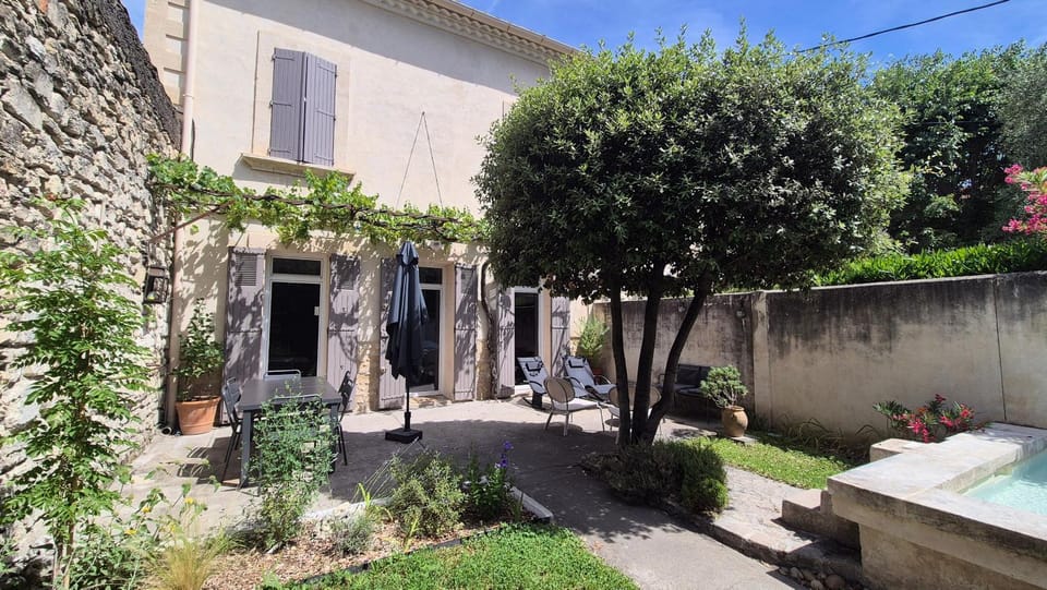 Property building, Patio, Garden, Garden view