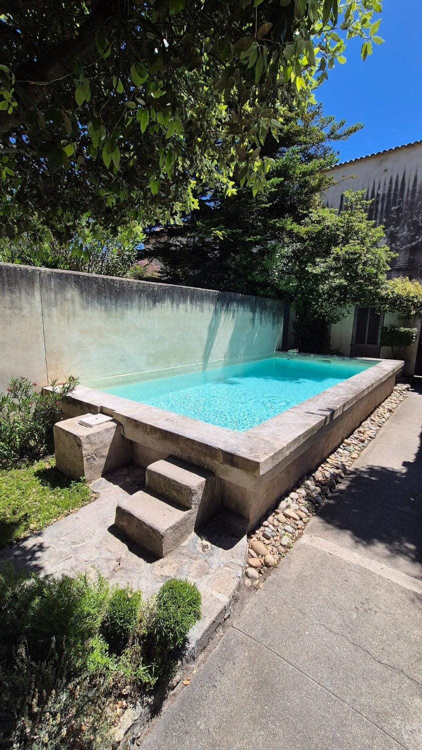Swimming pool, Swimming pool