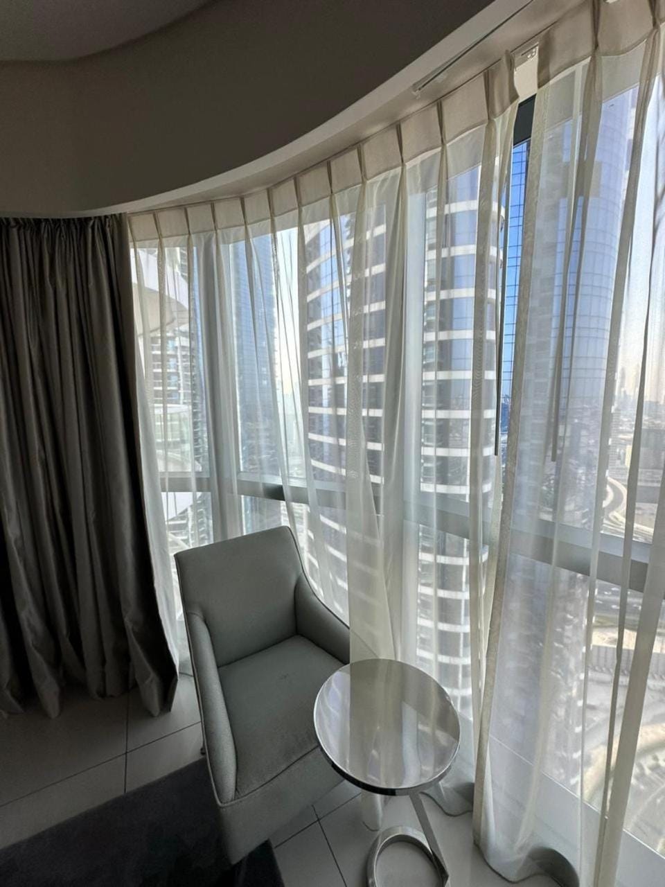 Elegant Apartment with prime location in downtown Apartment in Dubai